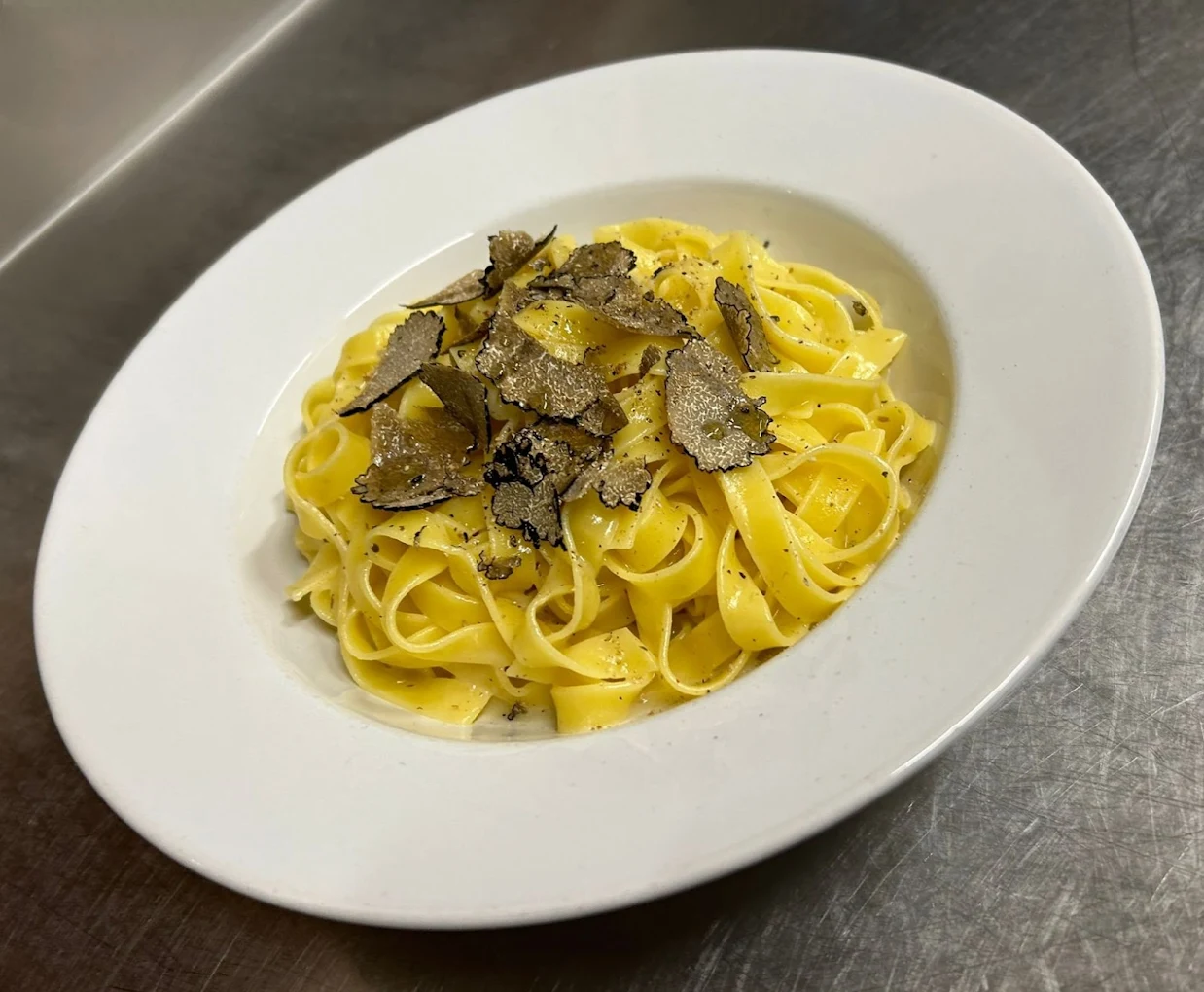 Tagliatelle mit Trueffel im Ristorante da Enzo